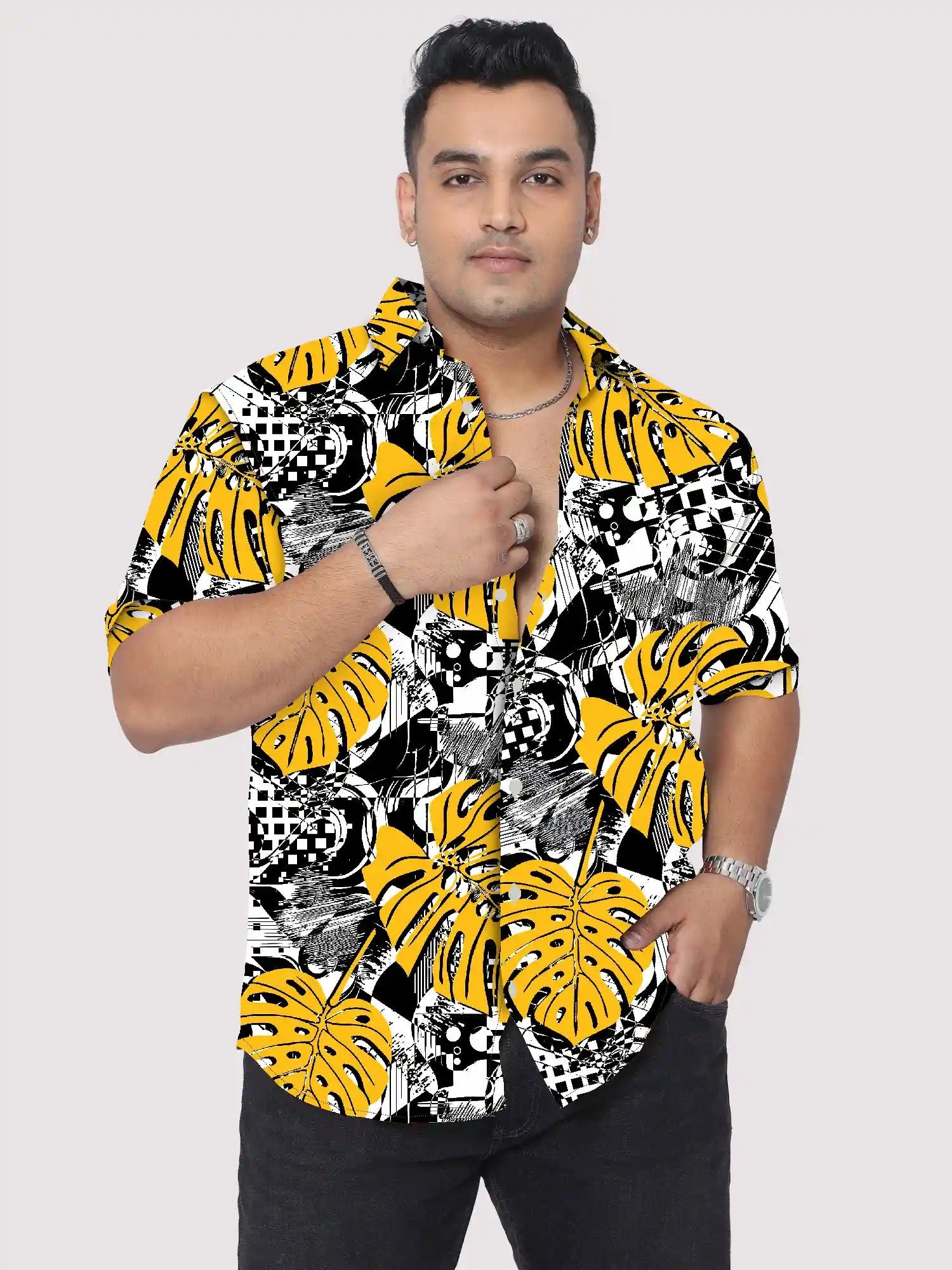BlackWhiteTropicalLeaves.-F.jpg Black and White Tropical Leaf Men Plus Size Half Sleeve Shirt - Image 1